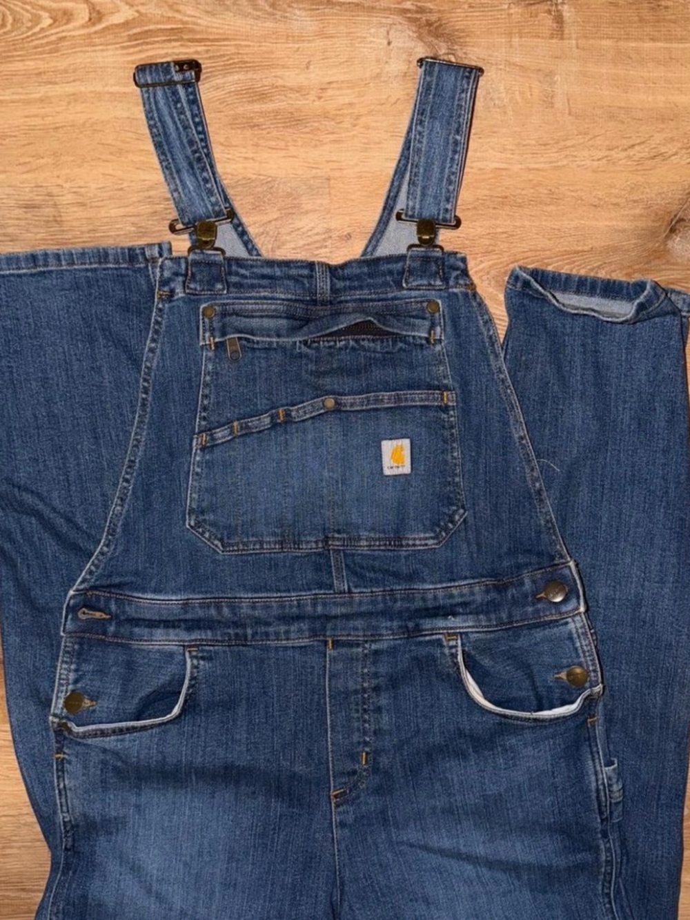 Carhartt Denim Overalls Relaxed Fit in Blue Wash - Picture 4 of 8